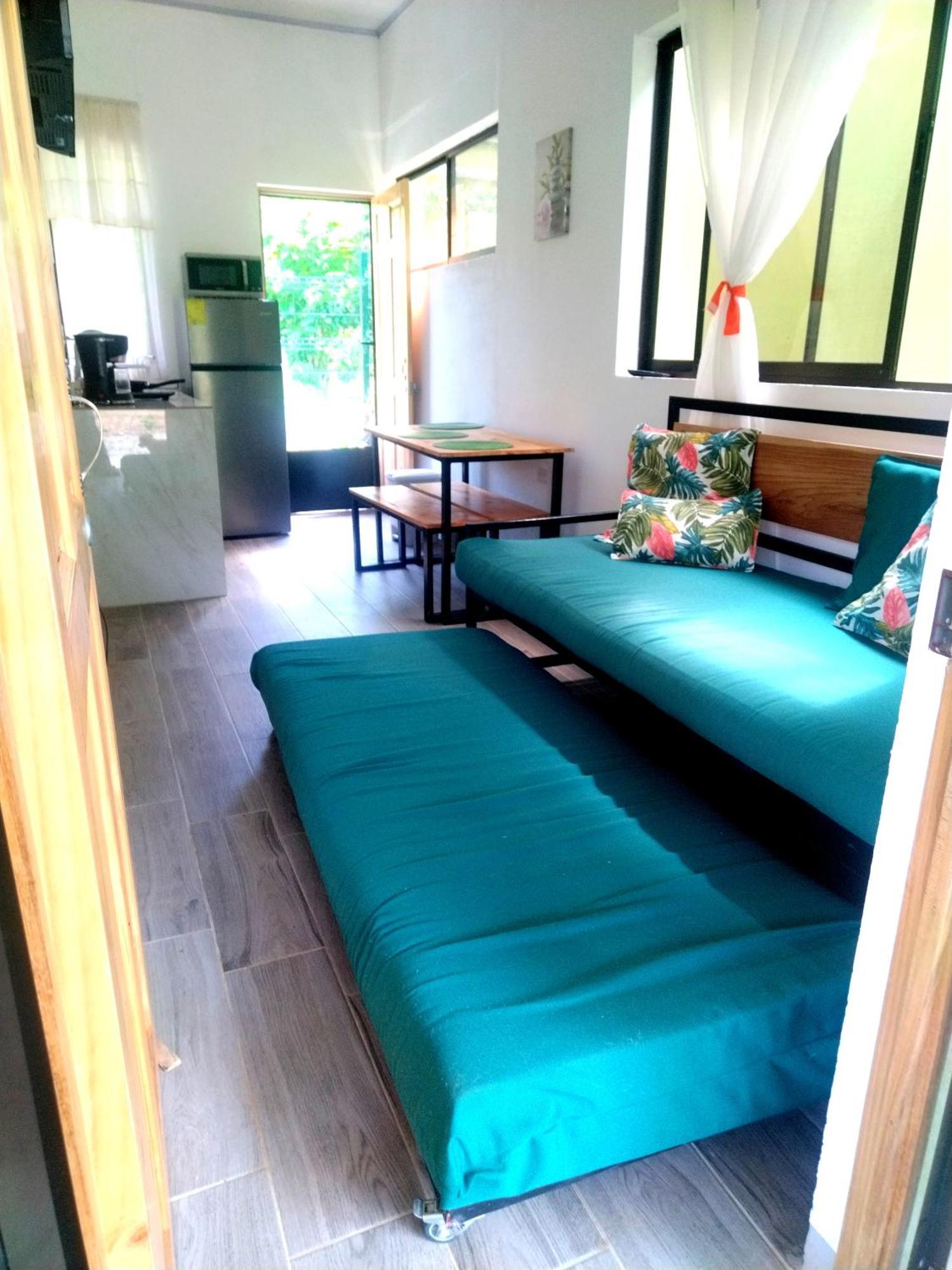 Serenity Houses Cahuita Exterior photo